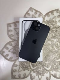 آيفون 15 العادي • ١٢٨ • بطارية ١٠٠٪