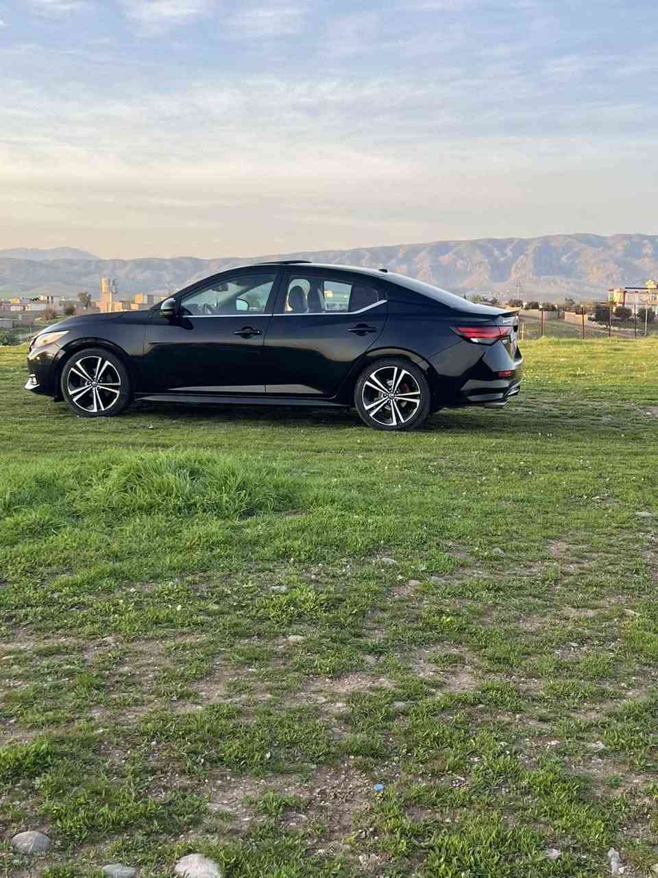 نيسان سنترا موديل 2021فول مواصفات SR
فقط بنيد صبغ بدون دواخل شرط بدون تعديل بدون بخسات سياره ماشيه 80ميل كير محرك تحويل شرط  عقرة رقم سنويه هزه جديد سعر 136مجال بسيط عنوان سياره عقرة رقم تلفون +واتساب*********** اكر, نينوى
