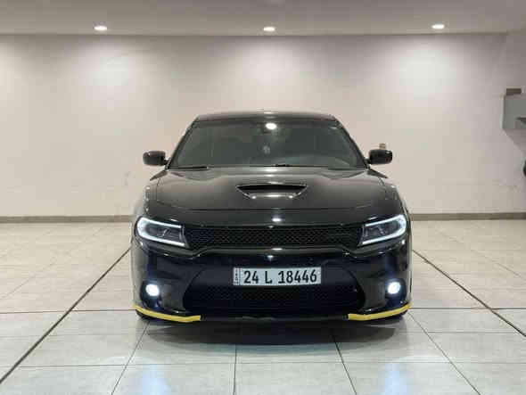 السلام عليكم منشور خاص للناس التدور نضيف "
جارجر 2022 للبيع  جيتي  بلاك اصل 
مواصفات جيتي بلاك توب داخل خارج اسود
شفتات ستيرن 
كشن كهرب
شاشه كبير 
دكم سبورت
كشن حضن
ضرر جدا خفيف 
جاملغ امامي السكن  مبدل كامل وموجود صورة الضرر
ماشيه 42 الف ب اسمي تحويل مباشر اني جانيها للسياره  وسنويه رقم كلها جديد سياره نظيفه جدا والعنوان موصل 
*********** - ***********
