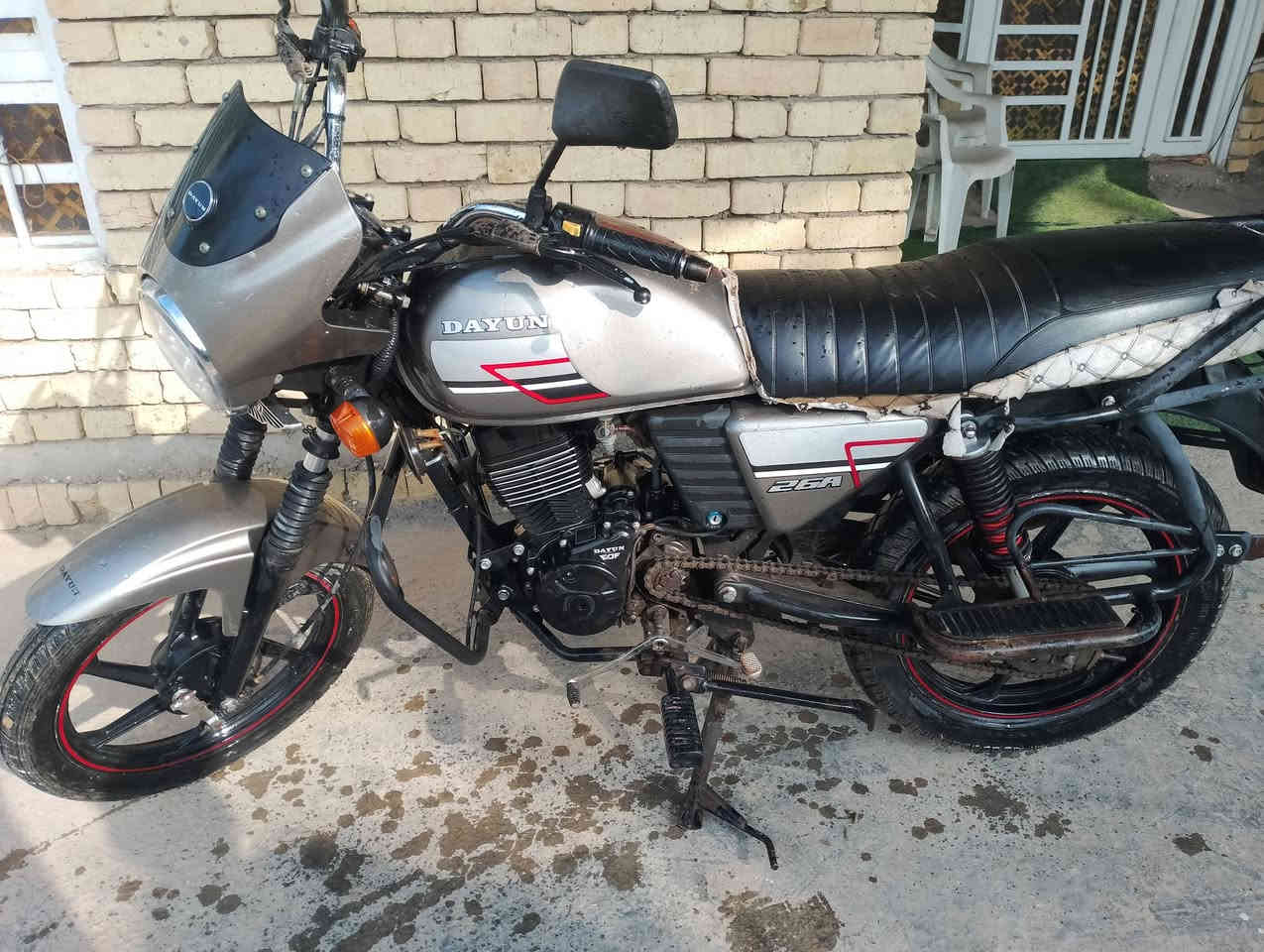 سلام عليكم دايوان مديل 22 مكفوله مكان واسط نعمانية  السعر 1350 وبيه مجال اي استفسار ***********
