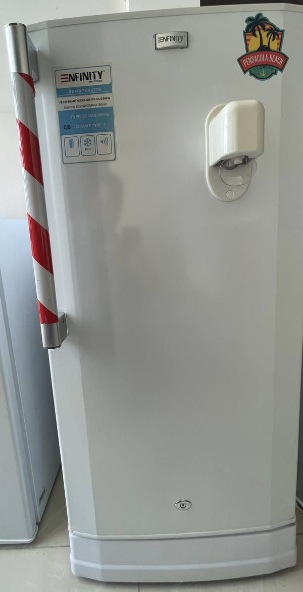 السلام عليكم / ثلاجة للبيع اخو الجديد
الوسط / 120 
الصغيره / 100


**إذا كنت صاحب هذا الإعلان وتريد حذفه لأي سبب، رجاءا أرسل رسالة إلى الدعم الفني**