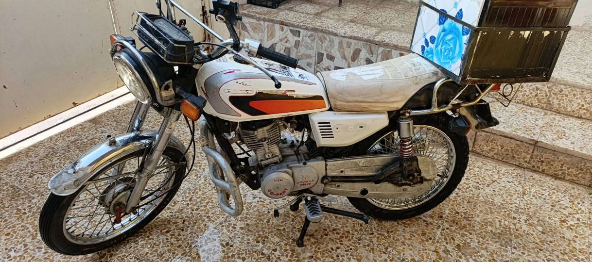 سلام عليكم ماطور بارت للبيع عنواني الرشيدية رقم الهاتف ***********
السعر 275وبي مجال قليل
