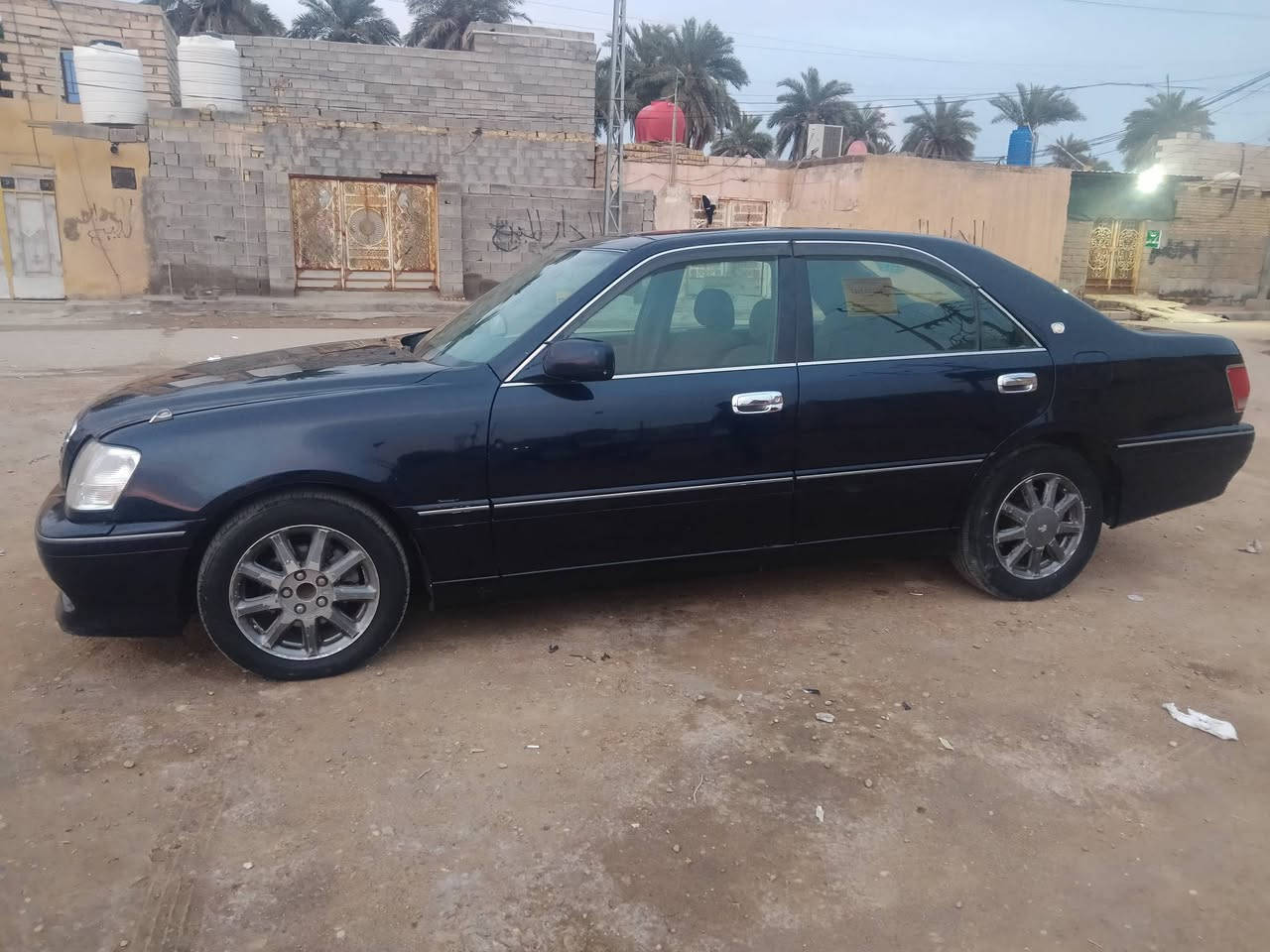 السلام عليكم سياره جاهزه عداديه ومكينه وگير  جاهزه  وبس ورقم مابيه سنويه مراوس وبيع لون نيلي لعنوان ميسان الرقم ***********
