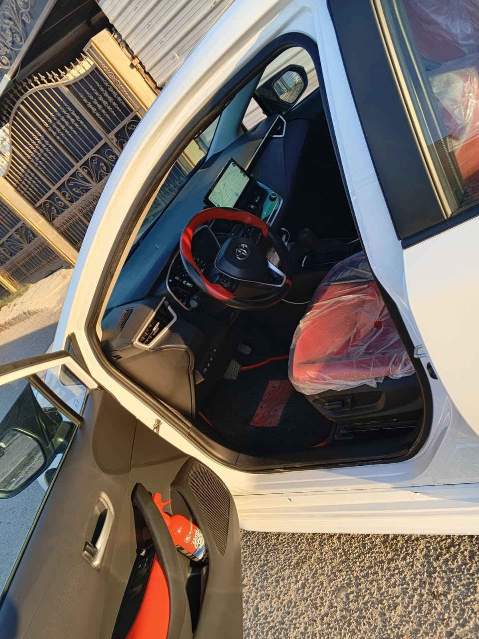 للمراوس مع شمالي هايبرد 🔴 حصرآ 🔴 

2025 شكل امريكي

داخل احمر كشن كهرباء 

ماشية 35 الف كيلو قابل للزيادة 

كفالة عامة من الصبغ و التبديل و الفتح  

بيها بارد بهلال الجاملغ الخلفي على كد 3 اصابع ولا امبين 
و كسر بشباك الدعامية الامامية و ملاحظات بسيطة 

مكاني بغداد الغزالية
 
***********
