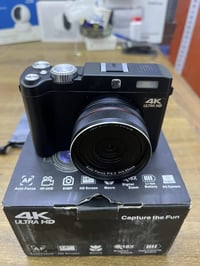 كامره 4k جديده غير مستخدمه ملحقاتها كامله السعر٤٥ للحجز وتساب 07779656...