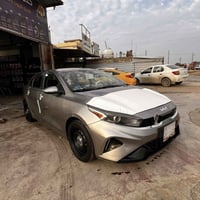 االسلام عليكم K3  وارد كوري الموديل 2023 المحرك 1600 دوش دبل نوزل يعني...