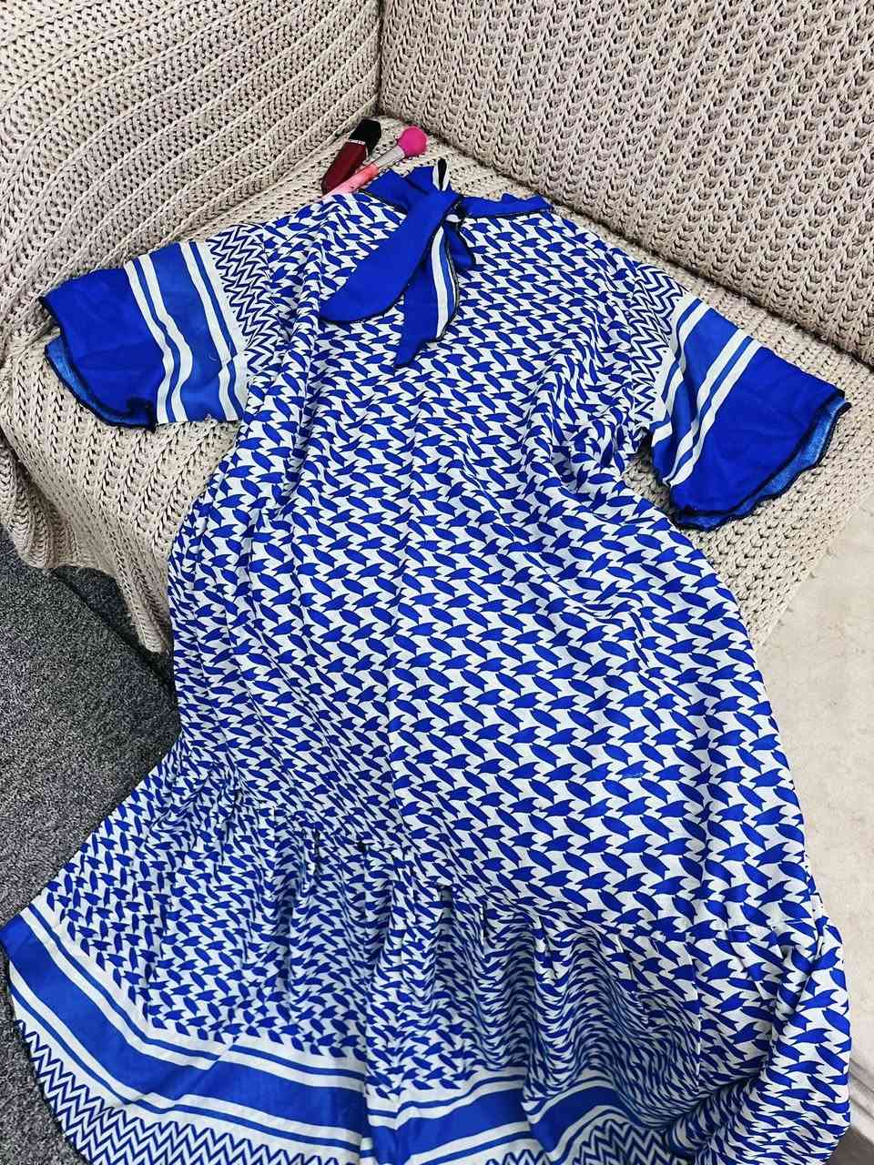 شغلي 🪷🪡
شلحة صيفي 90
كشمير إيطالي 💯


**إذا كنت صاحب هذا الإعلان وتريد حذفه لأي سبب، رجاءا أرسل رسالة إلى الدعم الفني**