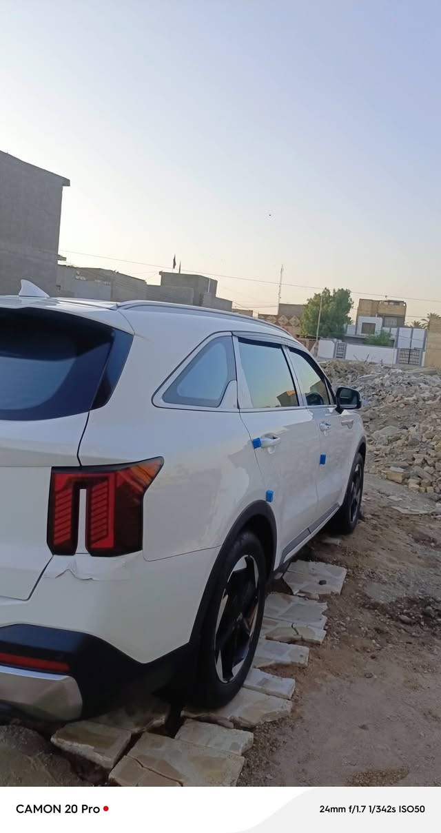 كيا سونتو 24 وراد خليجي 6سلندر رقم بابل ماشيه 36 حقيقي سياره على وضع شركه دواخل ارضيات جلد مطريات 3 قطع تربيد كامره خلفيه دادي شوب كير ماوس مواصفات بيه هوي بعد معروفة مكان سيارة بابل السعر 310 من يرغب بشراء تصال على رقم *********** واتساب شغال
