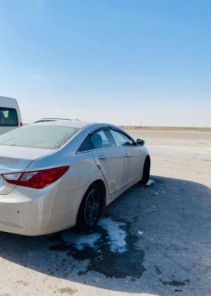 السلام عليكن سوناتا 2014  متومه جاهزه مكينه كير كفاله حداده بالجيس  تخم تاير جديد  دوش غاز سياره انسه الصرفيه جلد نضافه حساسات  اشاير مري تبريد وتدفئه لكل شغالات متوئم  نكليزي طبق رقم و سنويه عل شاصي اصل السعر 45 $  البصره قضاء المدينة 
الهاتف ***********
