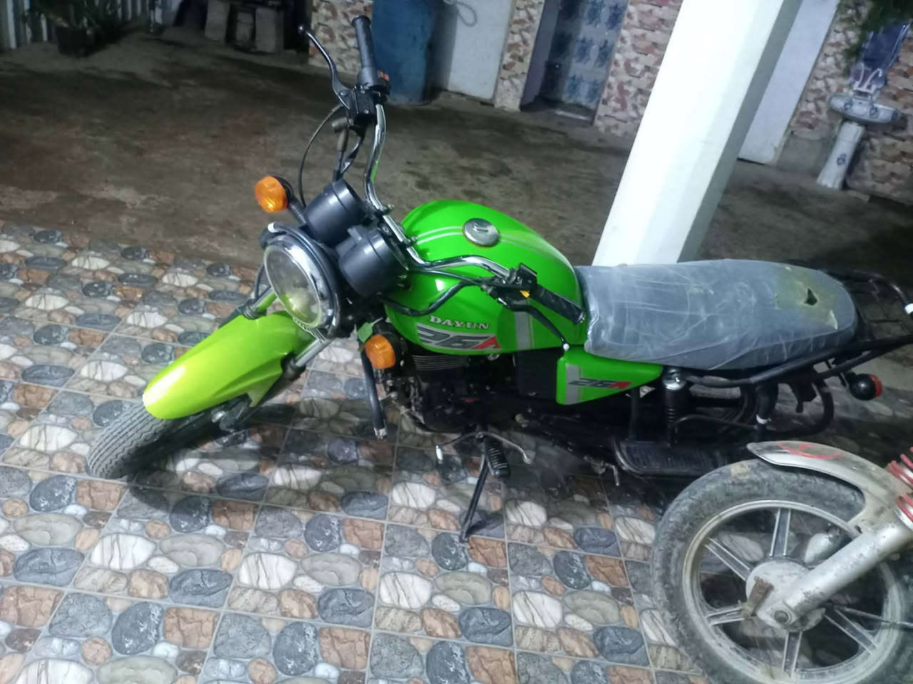 لبيع دراجه دايون كلك نفخ مديل 23 مكاني كربلاء حسينيه السعر مليون قفل  رقمي ***********
