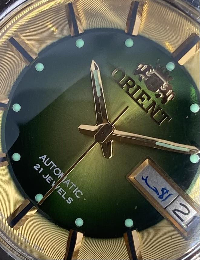 ORIENT
اورينت ياباني آصلي انتاج قديم 

Y469675-6Aموديل

صنع 1975.1980

Automatic

 21 Jewels

يوم/تاريخ (عربي + أرقام)

اوتو ماتك 21 حجر 

مكينة Y469

تعمل كالجديد 

يوجد توصيل 

***********
