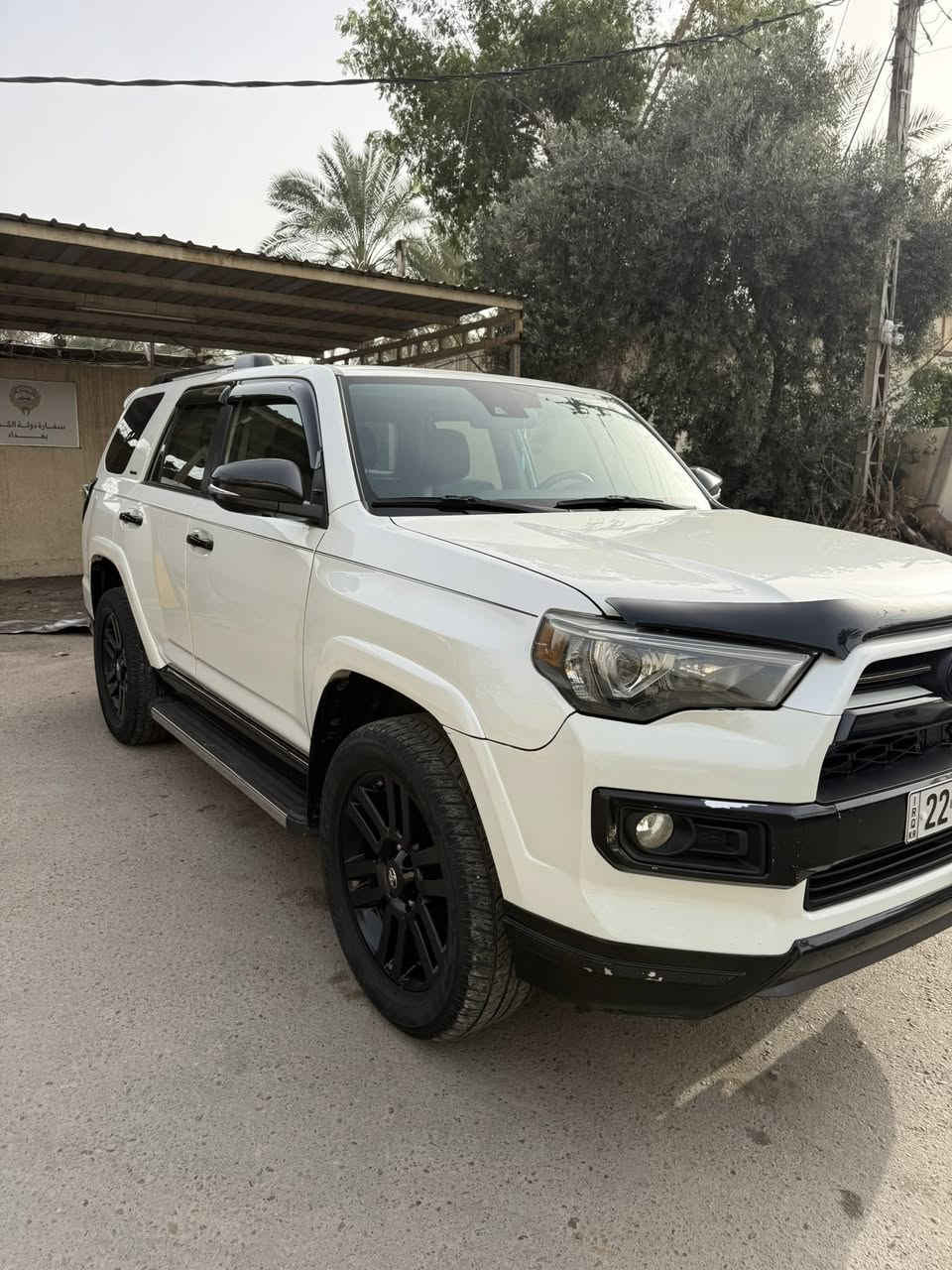 السلام عليكم من رخصت مدير الكروب  سياره فور رنر موديل 21 فول مواصفات لمتدد  تو ويل كشنات تدفئ تبريد ماشيه 45 ميل  سياره بل حقيقه احلئ من الصور نظيفه جدآ مناقصها اي شي تخم تاير جديد سنويه غير منتهيئ بسمي السياره تبديل فقط جاملغ ودعاميه بنيد راجع بارد ع كد شبر السعر 295 ورقه مكان السياره زيونه  ***********
