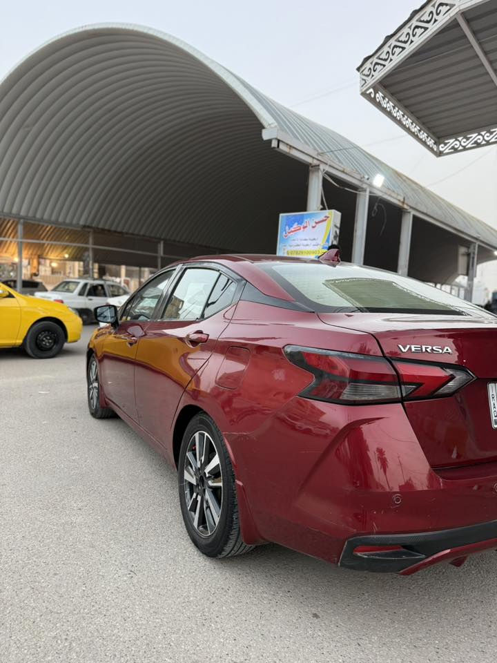 السلام عليكم للبيع نيسان فيرسا مديل 2021 رقم معوقين ذي قار مكينه كير حداديه تبريد خير من لله السياره بيه 3 تبديل وبيه رشات صبغ كفاله من العيب الشرعي مكانه ناصريه مركز السعر 73 وبيه مجال الهاتف ***********
