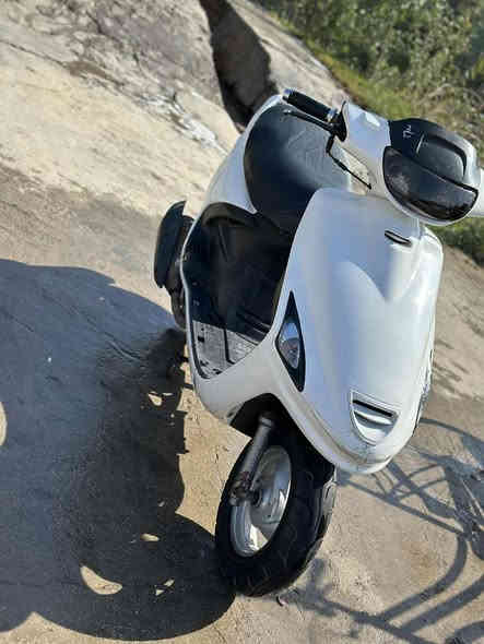 السلام عليكم فراشه فحل كرستال كهربائيات كله شغال سلف هندر
اشاير هورن قفل جنطه قفل استيرن  اربع اشاير 
دبلات وره او گدام جدد نعومه فولل ماتنسمع
مكينه مفتوحه مره وحده الدراجه مال جناي ما عايزه برغي 
مكان نجف ابو صخير السعر 425 اوبيه مجال قليل 
الشراي يتصل ما متواجد خاص مكلف بل نشر الرقم ***********بي واتساب
