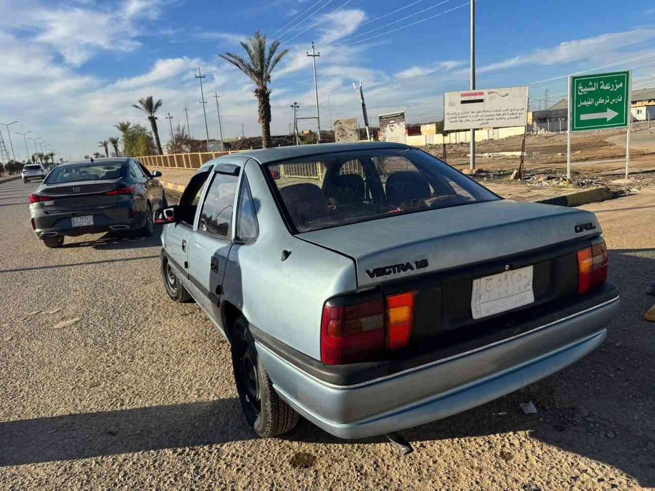 🛑فكتـره حـجم 18
🛑موديل 1991
🛑محرك شرط مال گصه
🛑باتري جديد 
🛑سنويه جديده ل2028
🛑السياره بأسمي 
🛑شرط التحويل 
🛑استيرن بور
🛑تواير جديد
🛑مصبوغه جمااليه
🛑السعر 46 وبه مجال 
🛑للتواصل ***********
