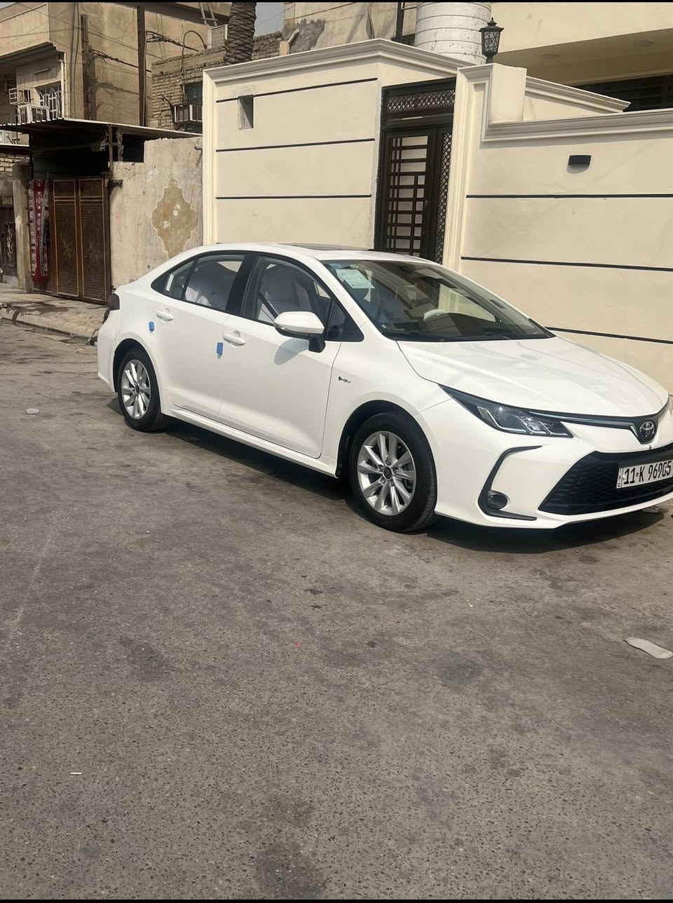 تويوتا كورولا  2025 شكل الخليجي فول مواصفات

محرك 1800 هايبرد 

تبريد قطعتين

مواصفات :

بصمه + بصمه ابواب 

فتحه سقف 

سبايدر ما مشدود 

كشنات جلد اسود 

رادار + تحديد مسار + قيادة ذاتية

هاند بريك كهربائي + لايت زينون

عداد ديجيتال

درايف مود + أوتو هولد

فل سيستم إيرباك + مانع تصادم + مانع انزلاق

سياره مكفوله كفاله من عده شخطه بيهه بل باب والجاملغ بي رصعه والصوره موجوده بل المنشور 

رقم بغداد 

عنوان بغداد 

اتصال ***********
