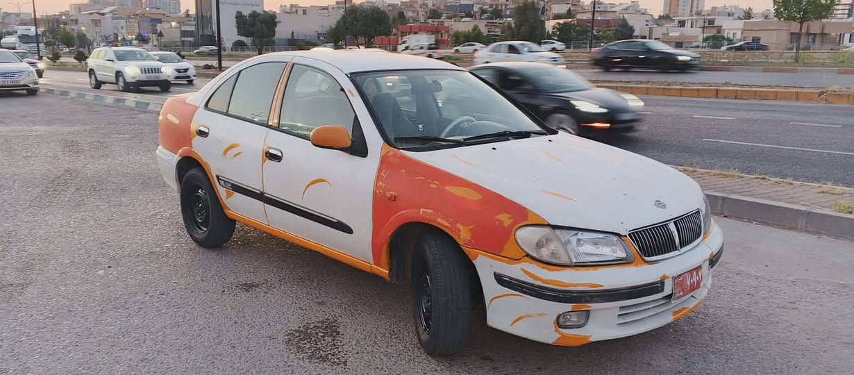 سەنی 2001  سورسپی سێ پارەچەی دهۆک  پێشو دوای دەعی نییە گێڕو مەکینەی زۆر بێ عەیبە تەبریتی ئیشەکات یەک دینار مەسروفی نیە نرخی  69گەڵا  معامەلەیکی کەمی هەیە ***********
