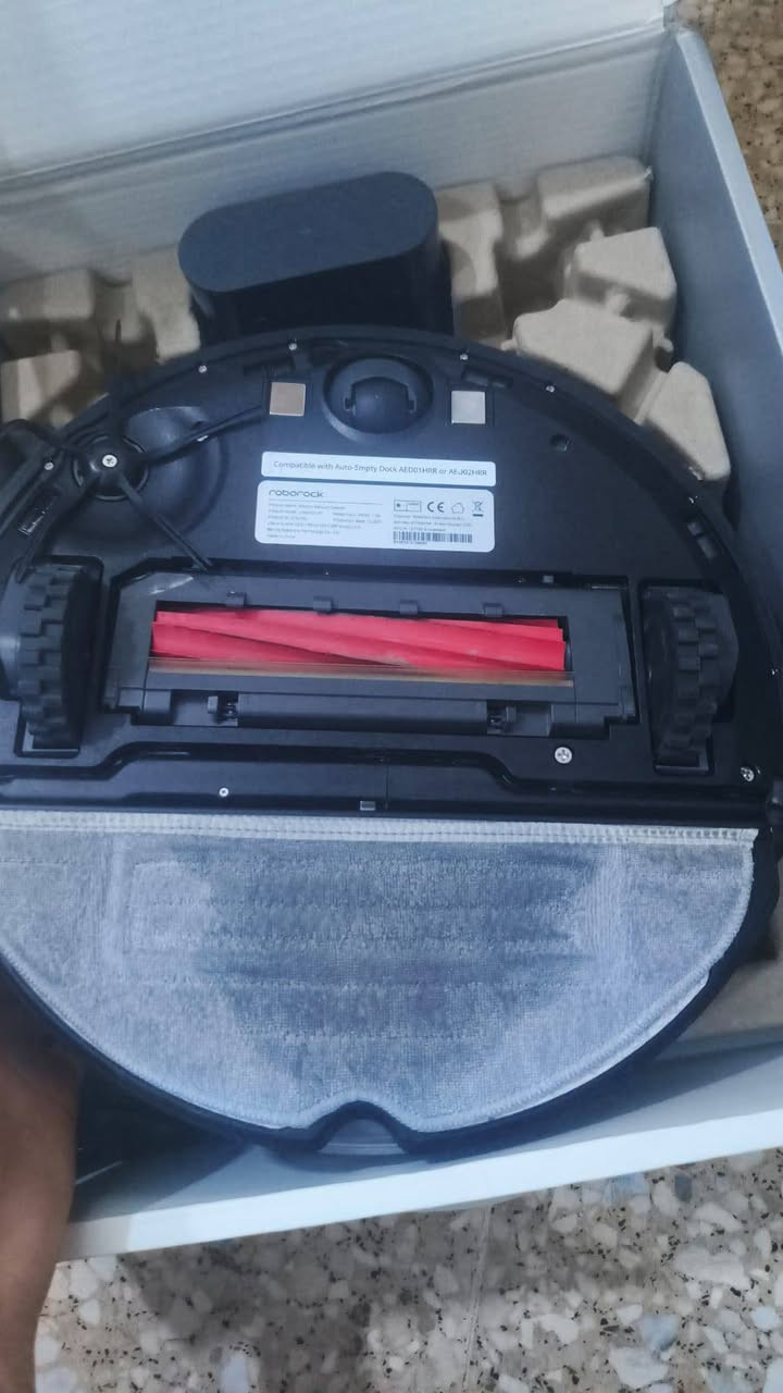 روبوت مسح وكنس
استفسار علا 7734688042
