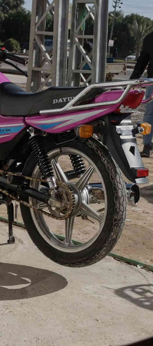 دايون عضم كفاله عامه موديل ٢٠٢٣ طالعه بشهر ال٦ معرض الجوهره
اوراق اصولي  معرض الجوهره
الدراجه خير من الله شلعه ونشطه
كهربائيات مابيهه نقص الدراجه كامله مابيه اي نقص 
السعر:1.500.000 وبيها مجال 
كربلاء الحسينيه ***********
