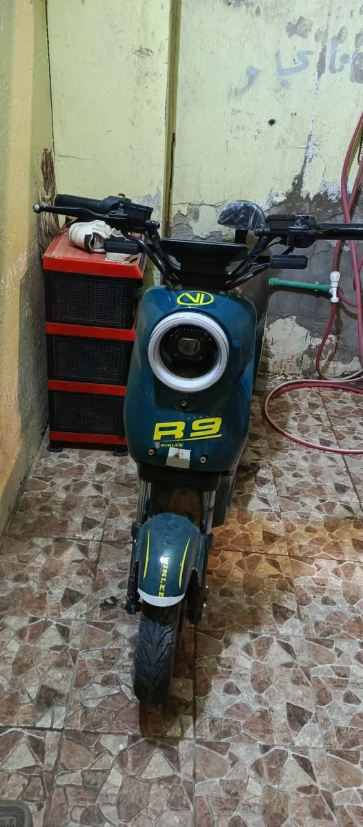 سلام عليكم دراجه شحن لبيع مديل 2025جديد
سعر 400وبيه مجال 
العنوان البصرة ابو الخصيب 
***********
