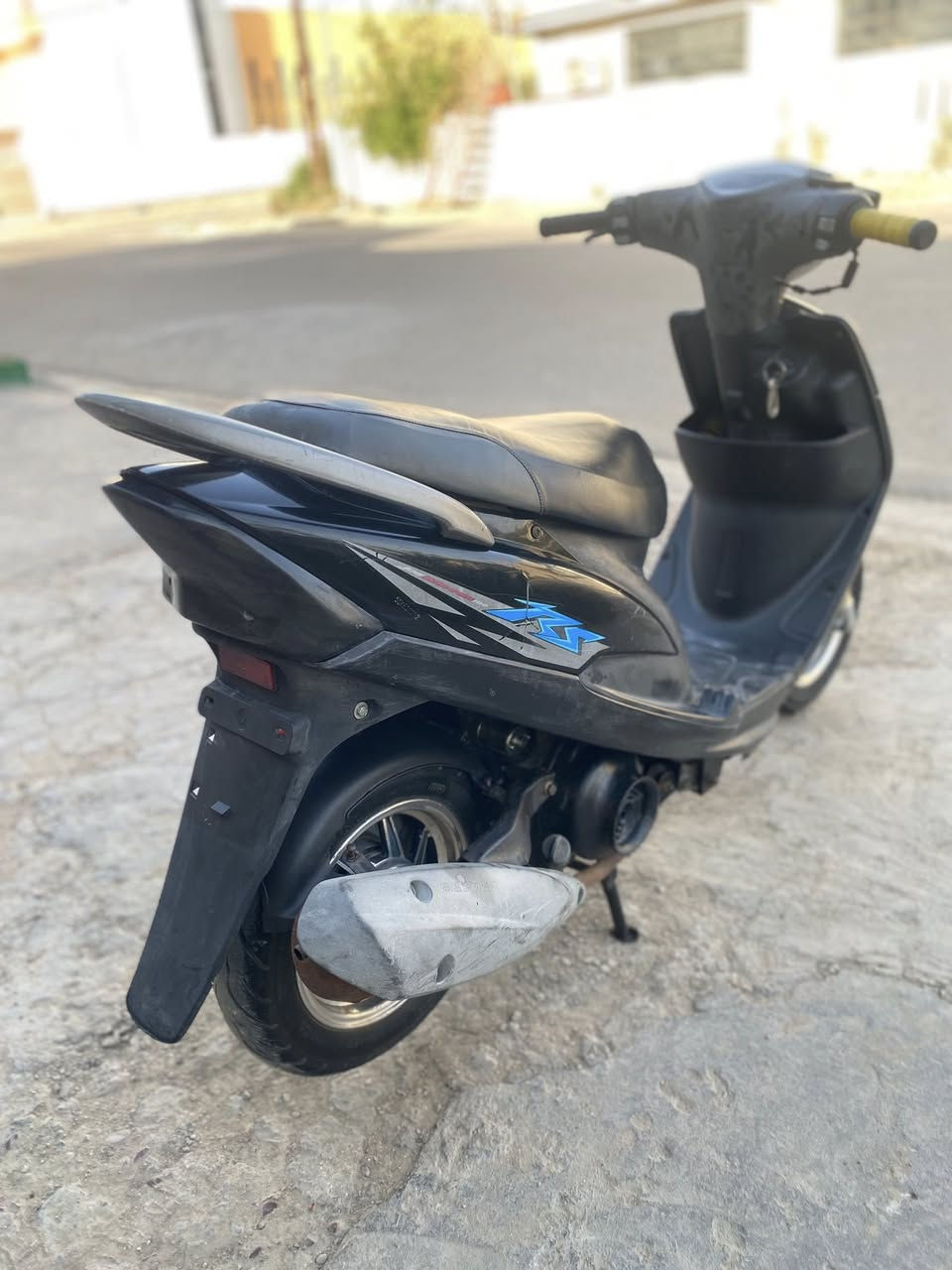 ماكس عدله للبيع
كلها بلادي الدراجة مابيها نقص 
كفر مختم ختم واحد 
سعرها( ٦٥٠)  وبيها مجال 
***********
عنوان محمودية 
الشراي مارجعه ويدلل
