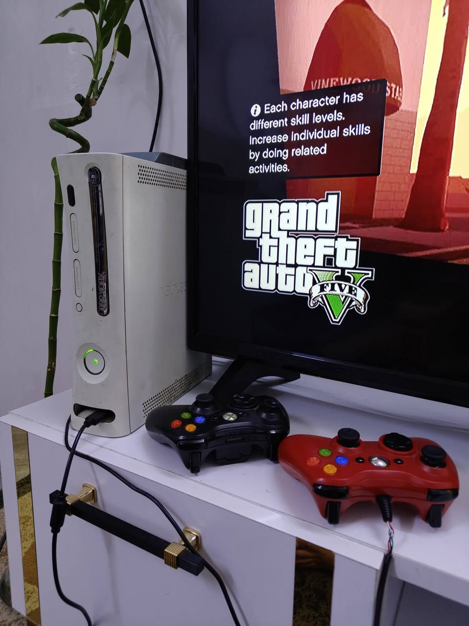 السلام عليكم سوني ايكس بوك 360 نضيف يده اصلي ويده تجري بي 15لعبه مهكر السعر 100الف


**إذا كنت صاحب هذا الإعلان وتريد حذفه لأي سبب، رجاءا أرسل رسالة إلى الدعم الفني**