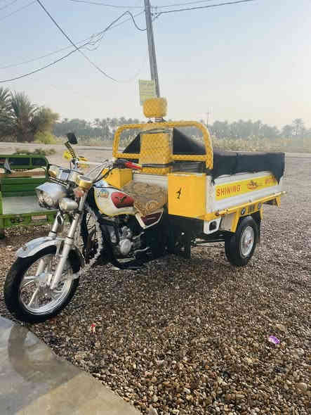 السلام عليكم ستوته ٢١ فحل عالي اوراق كامله شرط لا خياس ولا لحيم  مكفوله محرك كهربايات مكفوله كلا تايرات صار سبوع شادهن ستوته مكفوله من لخياس او من لحيم كلا مكفوله مابيه اي نقص حمل  بيه شتريد وطلع ماتهم مكاني ديالئ سراجق سعر مليون و٣٧٥ بيه مجال حك جيه رقمي 
٠٧٧٤ ٢٧٢ ٨٦٢٦‬
