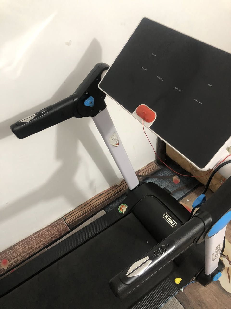 جهاز جري للبيع السعر ٢٢٥ الف د.ع وبي مجال .


**إذا كنت صاحب هذا الإعلان وتريد حذفه لأي سبب، رجاءا أرسل رسالة إلى الدعم الفني**