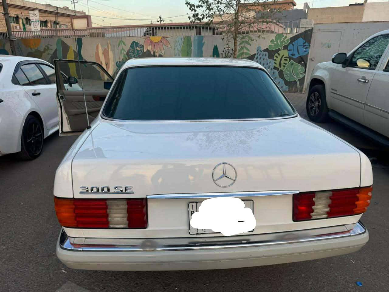 رئاسي 300 موديل 1991 كشن كهربائي ستيرن كهربائي سيارة مكفولة كفالة عامة حيزام للجمالية رقم اصلي بشرط تحويل مكينة كير بلادي تبريد كهربائي كله بشرط *********** أربيل, العراق
