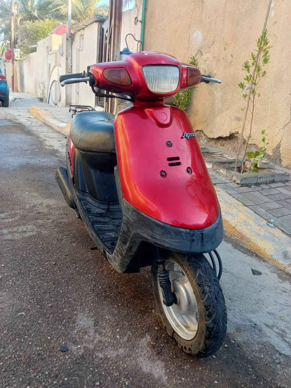 سلام عليكم بطه نضيفه كله شغاله نقصه باتري ضعيف مكينه ناعمه ونت اكسن مابيه دراجه حلوه ومابيه نقص كيج بانزين شغال قفل جنطه قفل ستيرن كله شغاله سعر ١٨٥ وبيه مجال حك جيه الرقم *********** مكاني كربلاء قرب محطت قادسيه

