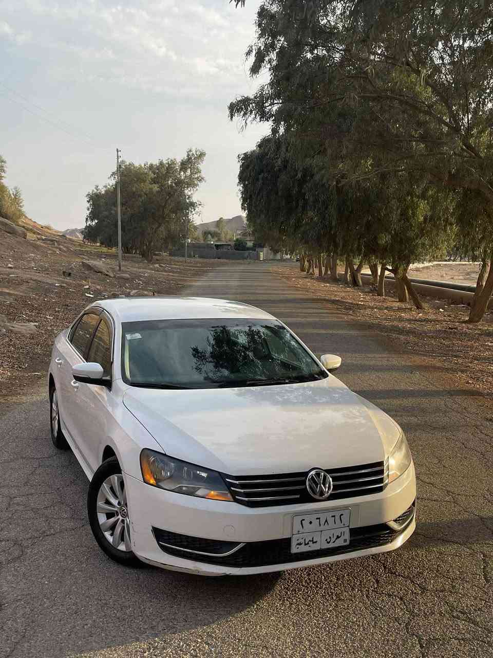 باسات موديل 2014  خليجي
مكفولة بس بيها بارد 

ماشية 140 الف

مكانها كركوك 

***********

السعر 150

سيارة كلش نضيفة وحلوة
