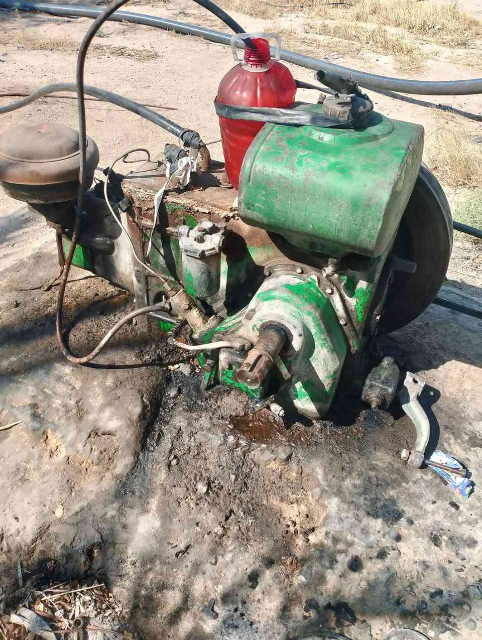 هندوريه للبيع معه راس توليد 24كيفي سعر 1100وبيه مجال ***********
