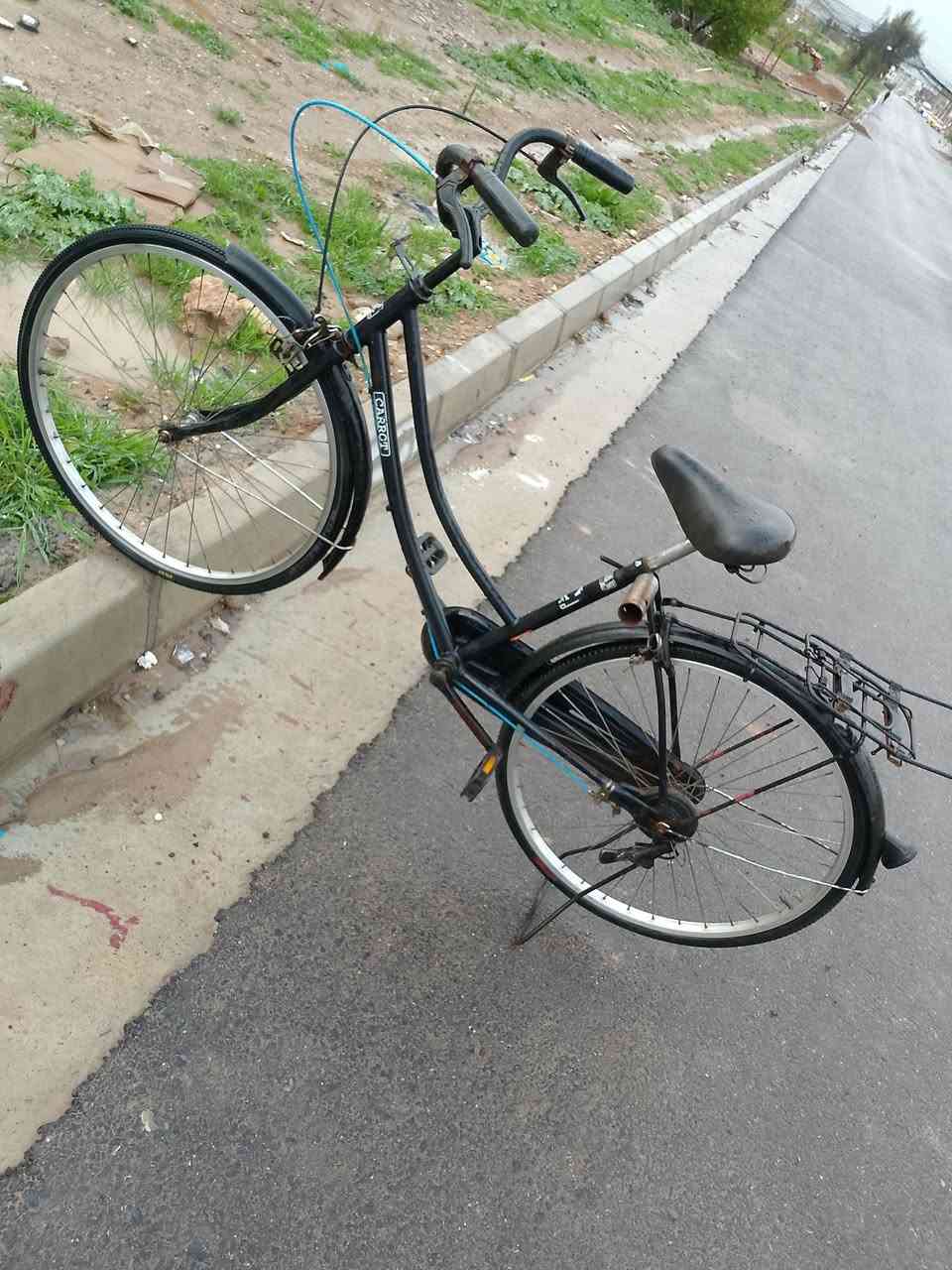 السلام عليكم عبد الحليم للبيع لون حبري نظافه 95 وكانوا يارنجه الشرقيه الثالثه 65 بمجال


**إذا كنت صاحب هذا الإعلان وتريد حذفه لأي سبب، رجاءا أرسل رسالة إلى الدعم الفني**