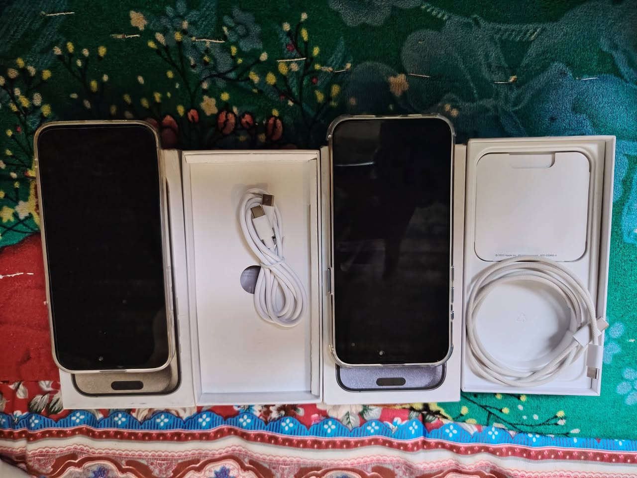 السلام عليكم ايفوانات 15برو ماكس للبيع باب الثاني اماراتيات جدد بلكارتونه
البنفسجي..... ايفون كامل بطاريه 100الجهاز مامفتوح  وجديد يدعم الشريحه جهاز كشخه وحلو نضام ايفون كامل مابي اي نقص بس باب الثاني ذاكره 256 ولمسه خفيف بس جهاز نازل كل تطبيقات التواصل الاجتماعي وصوت وكامره دقه تخبل بس مو مال العاب يعني بوبجي وذني والبقيه ينزل وكلشي تمام سعره 250الف

الجوزي...... ايفون كامل نضام اندرويد شغال كلشي بي مابي اي عيب واي نقص جديد بلكارتونه كامره صوت كلشي بس عيبه نضام اندرويد يدعم الشريحه وينزل كل تطبيقات التواصل الاجتماعي سعره 150الف

ملاحضه....؛ يجن بكارتونتهن وملحقاتهن الاصليه البنفسجي يجي بكارتونته ويا شاحنته وكفر ولزكه اصليات وعدسات كامره اصليه الجوزي شاحنته وسماعته وكفره ولزكت شاشه للتواصل رقمي ***********/موجود مازنجر مكاني بغداد الدوره شارع الصحه
