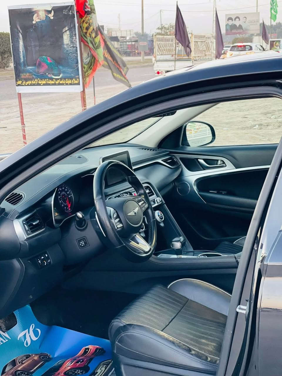 السلام عليكم جنسزز g70 للبيع 
موديل ٢٠١٩ 
للاتصال      ***********
حادثه الجاملغ الخلفي بجم كبس (صور الحادث ناشرهن)
المواصفات السياره برستيج يعني تجي فول مواصفات
1- فتحة
2- كشنات كهرباء السائق والراكب
3- رادار أمامي جانبي خلفي ٢٦٠ درجه
4- شفتات بالستيرن
5- بريك تلقائي + تحذيرات صوتيه
6- تدفئة مرايا جانبية
7- كشنات أمامية تدفئة تبريد
8- بصمه و 4 ابواب بصمه
9- دبل جام بلادي
10- حساسات خلفية + أمامية
12- مري جانبية قلاب عند الرجوع للخلف + نقاط عمياء
13- هاند بريك بصمه + اوتو 
14- خاصية الصعود المريح للكشن + خزن ميموري للكشن
15- نظام صوت ليكسيكون 17 سماعة
16- علامة جينيسيس ضوئية عند الاقتراب
17- أنظمة قيادة نورمل وايكو وسبورت و سبورت بلس
18- ستيرن كهرباء
19- كير 8 نمر
السعر ١٧٠ 💲💵 وبيها مجال
