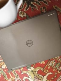 لابتوب • نظيف