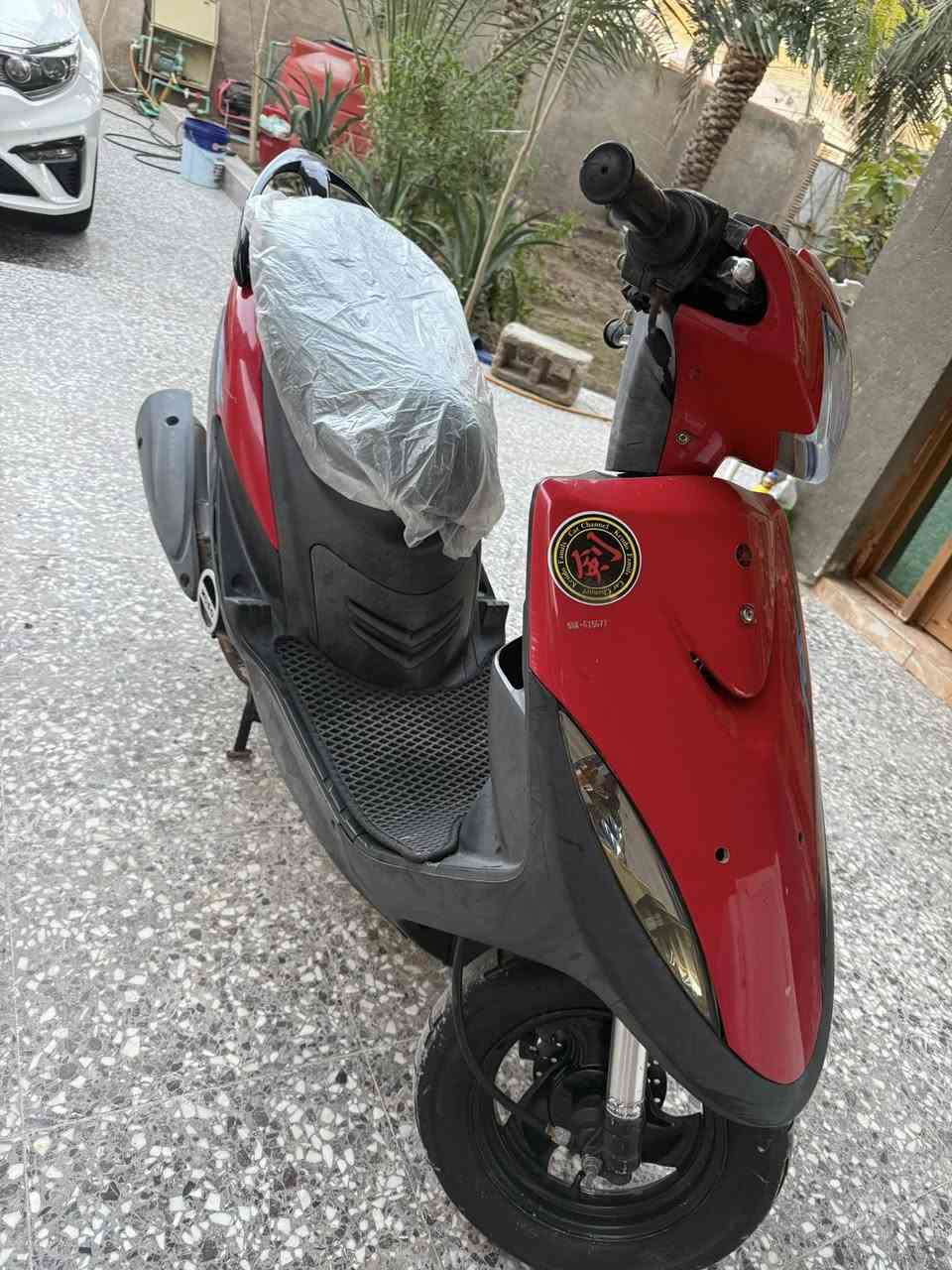 سلام عليكم 
دراجه ماكس عدله جديدة مكفوله من كلشي نضيفه 
سعرها مليون 125  قفله من الاخير مكاني سماوة أم العصافير 
إلاتصال ***********
