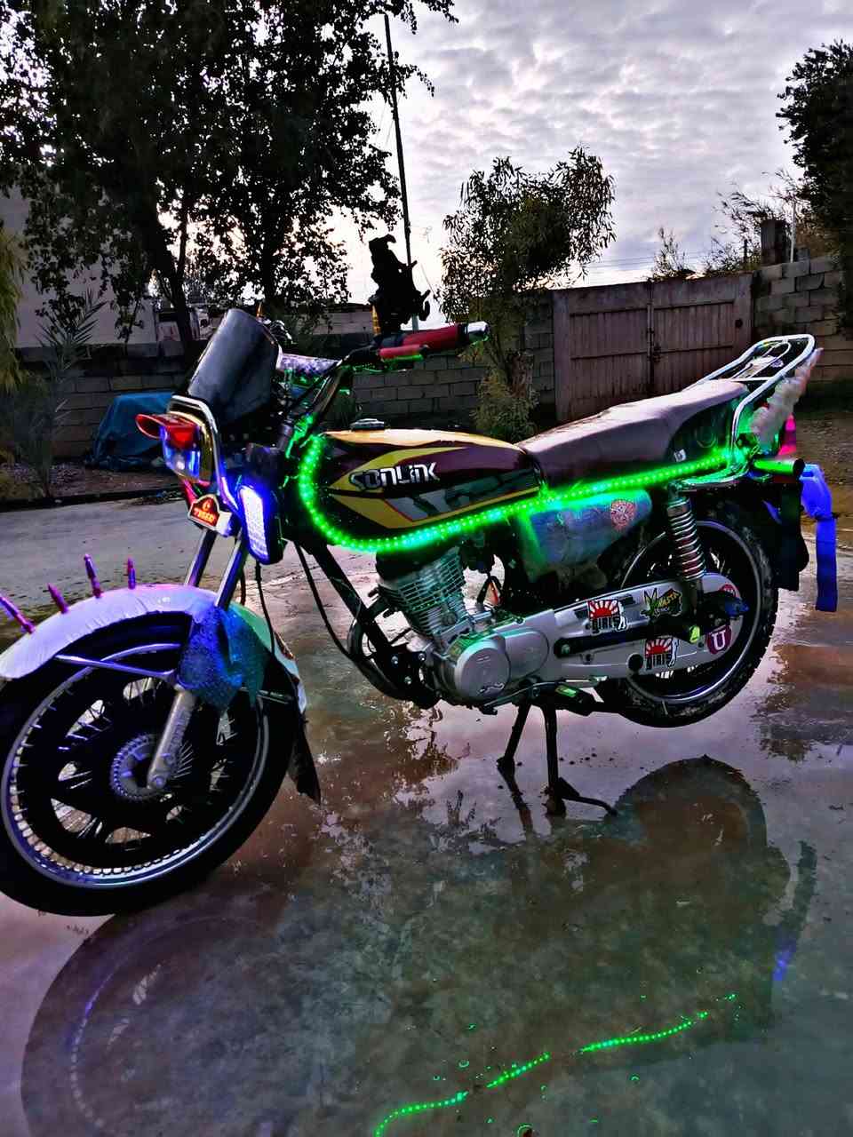 ماطور للبيع مكفول محرك بشرط نشاط بشرط كهربائيات بشرط شلعه اومعدل.  مكاني دهلكيه سعره خاص او اتصل***********
