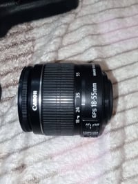 كاميرا كانون • عدسة 18/55 • نضيفه 98%