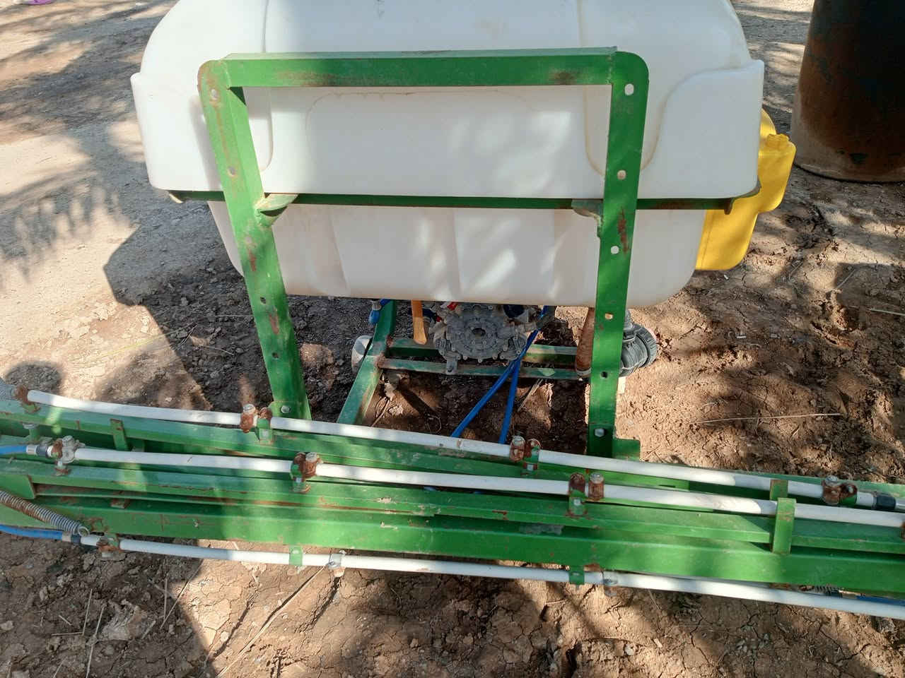 للبيع هولدر
جديد شغال بالشرط سعره650الف
مكان ديالى ***********
