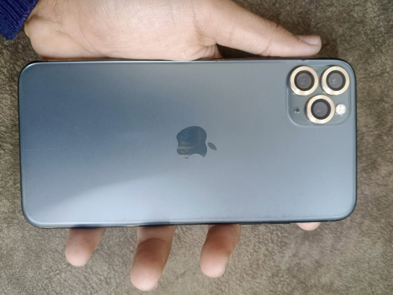 ١١ برو ماكس للبيع.                                      بطاريه ١٠٠.                                                                   فيس إيدي شغال.                                                     ذاكره ٢٥٦.                                                                   مبدل فقط بطاريه                                                    الجهاز كامل من كلشي                                             السعر 🔥🔥🔥


**إذا كنت صاحب هذا الإعلان وتريد حذفه لأي سبب، رجاءا أرسل رسالة إلى الدعم الفني**