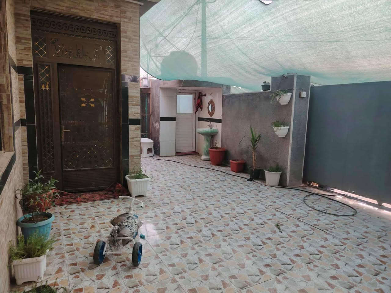 السلام عليكم بيت للبيع مساحه 250م العنوان حي القدس نزلت خيري العبدلله وره شقق السكنيه طابقين  @


**إذا كنت صاحب هذا الإعلان وتريد حذفه لأي سبب، رجاءا أرسل رسالة إلى الدعم الفني**