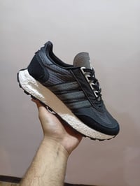 أديداس • مقاس ٤١ • بوست