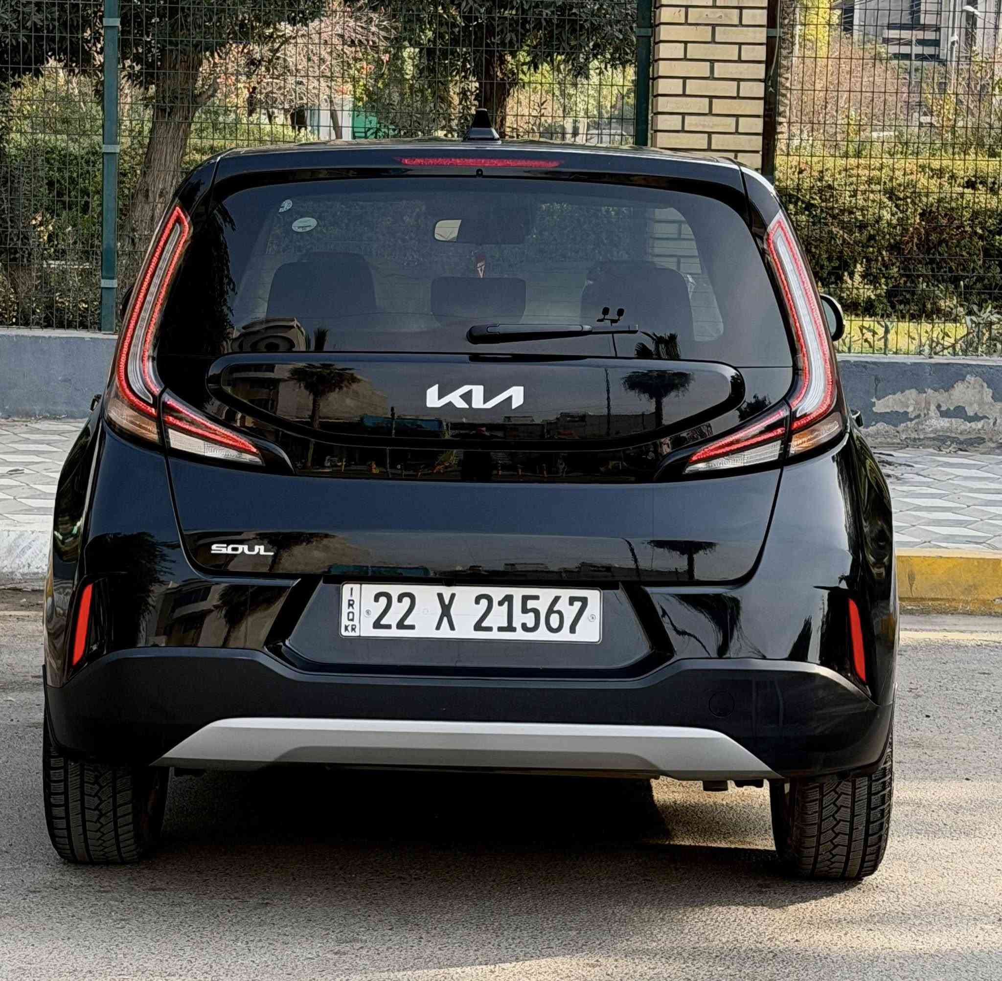 للبيع فقط بدون مراوس
كيا صول الشكل الجديد موديل 2023 
ترقيم جديد اربيل بسم شركة
 تحويل لو وكاله مضمون بضمانتي
حادث دعاميه فقط وشبر بارد بحافة البنيد  سياره كلين بدون صبغ بدون ايرباك 
سيارة جديدة كولش بدون اي نقص 
ماشيه 63 ألف مشي امريكا فقط
مواصفات 
شاشة الكتروني ديجتل 
محرك 2000 دوش 
رادار امامي 
رادار جانبي بلمري
رادار خلفي
هيترات كشنات وستيرن
شحن واير ليس
لايت لد وزنن 3 عدسات
بكلايت لد
مانع انزلاق
نظام نقطة عمياء 
كروز مثبت سرعة
شاشه كبيرة كار بلي 
كامرة دوارة 
تحديد مسار / قيادة ذاتية 
توقف ذاتي  / تنبيه مسار
اشارة ترحيب / اطفاء ذاتي 
تحكم جهتين ستيرين
حساس اطارات 
3 وضعيات قياده
‏ SPORT-SMART-NORMAL
--------------------------
سعر مناسب 158 وبيهة مجال بسيط 
مكان السيارة بغداد العطيفيه
للأستفسار ***********
