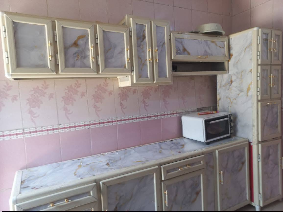 كاونتر تلاث متار مع سنكي مترتين ونص مكان بسمايه ناحية الوحده


**إذا كنت صاحب هذا الإعلان وتريد حذفه لأي سبب، رجاءا أرسل رسالة إلى الدعم الفني**
