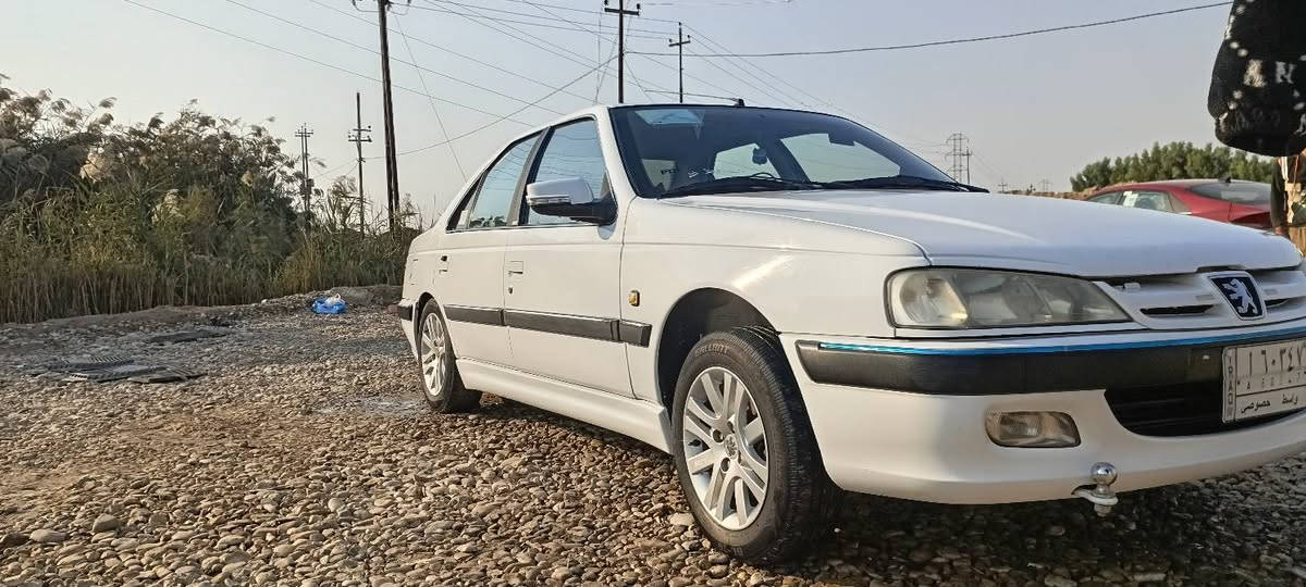 سياره بيجو 21مكفوله كفاله عامه كشر ومكينه تبريد وتدفه  وحداديه  ودوشمه عامه ماشيه 140 علمن سياره معجوزه لمصرف استقطاع مباشر بيع او مراوس سنمد طيبه مع الفرق السعر 74بيه مجال بسيط مكاني واسط الكوت ***********
