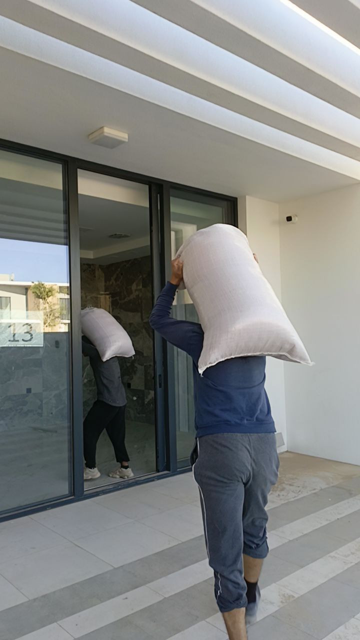 كادر عمل تصعيد كافة مواد البناء على ظهر متواجد بغداد متفرق ***********
يالله يالله
