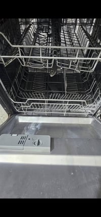 غسالة صحون • شغاله