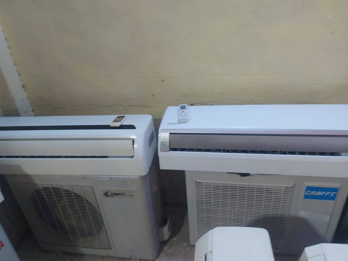 للبيع سبالت مستعمله وجديد العنوان بغداد جميلة       .....    عرض خاص .....
سبالت كرفت عدد ٢ غاز ٢٢ نظافة ١٠٠% ٢ طن
سبلت نوبل عدد   ١  غاز ٢٢ نظافة ١٠٠% ٢طن
سبلت جنرال عدد ١ غاز ٢٢ نظافة ١٠٠ طن ونص
***********
***********
