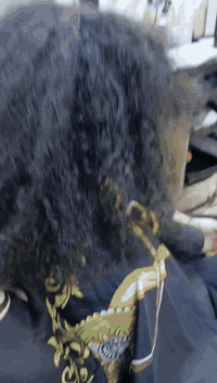 هلو بنات شلونكم  صالون سيلا قرب جبل بركر
عروضي تنظيف بشره ١٠ الف 
تنظيف قدم ٥ الف 
حف شمع خيط ٥ الف
قص ٥ الف 
تدللون عليه بكل شي يخص الشعر 
*********** واتس
